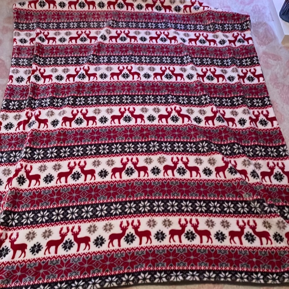 2 Christmas Sherpa Throws Sold